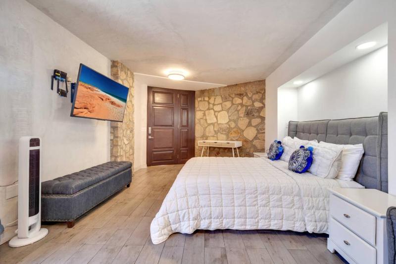 Medano Beach Marina Downtown Walkable Cozy - image 4