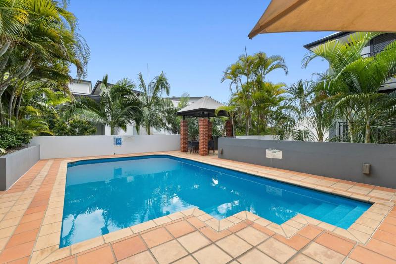 Modern Bright 1-Bedroom Haven SHS 21 - image 6