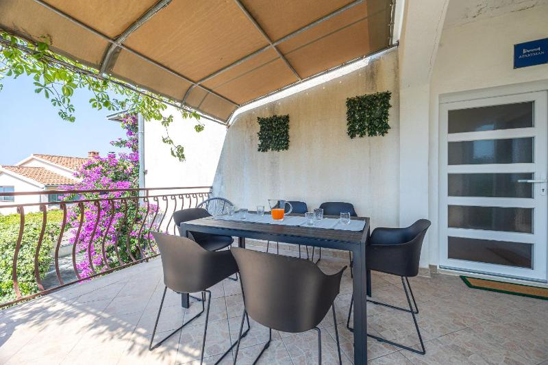 Apartment Vito - image 29