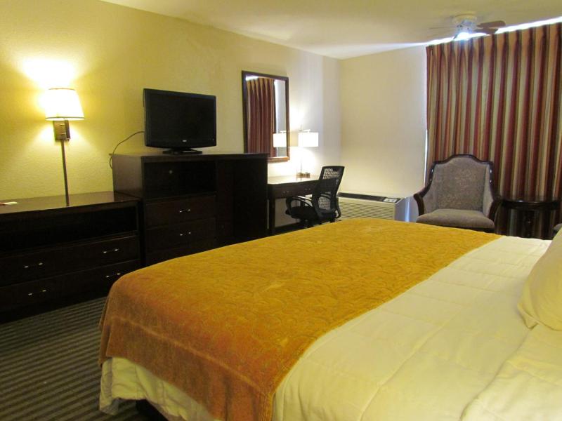 King Room image 2