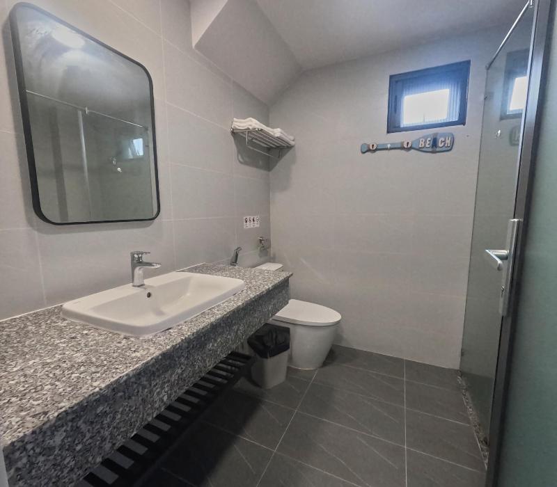 Phan Thiet Beachfront Garden Villa - image 2