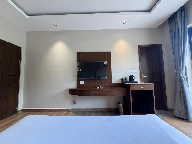 Saraiville- A Boutique Riverside Stay - image 48