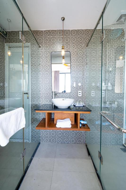 Seavista Apartment Da Nang - image 3