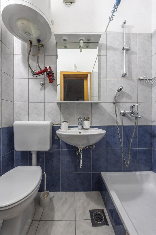 Apartments Julijana - image 4