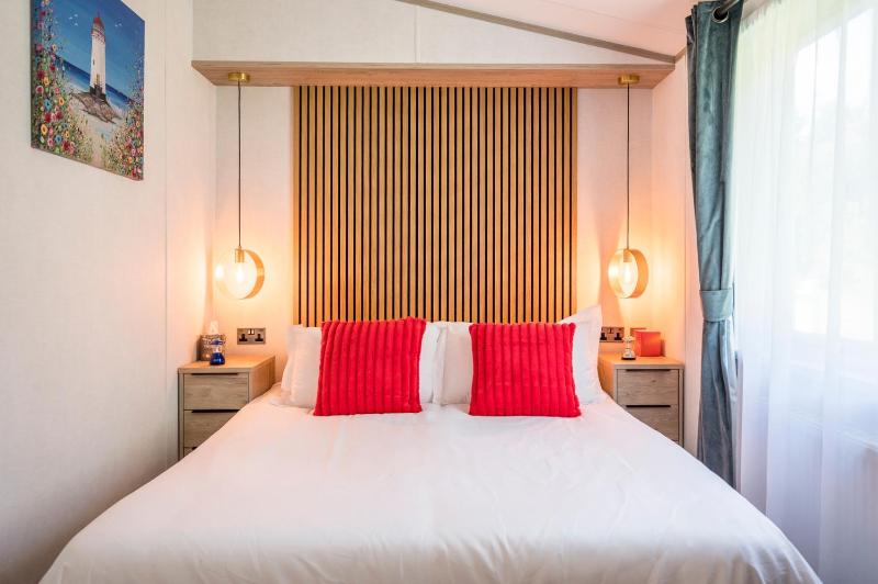 The Cabin Ufford - image 29