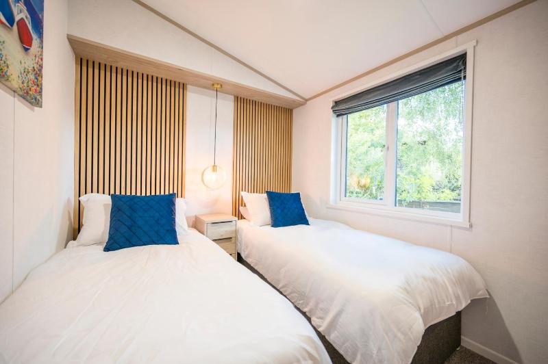 The Cabin Ufford - image 38