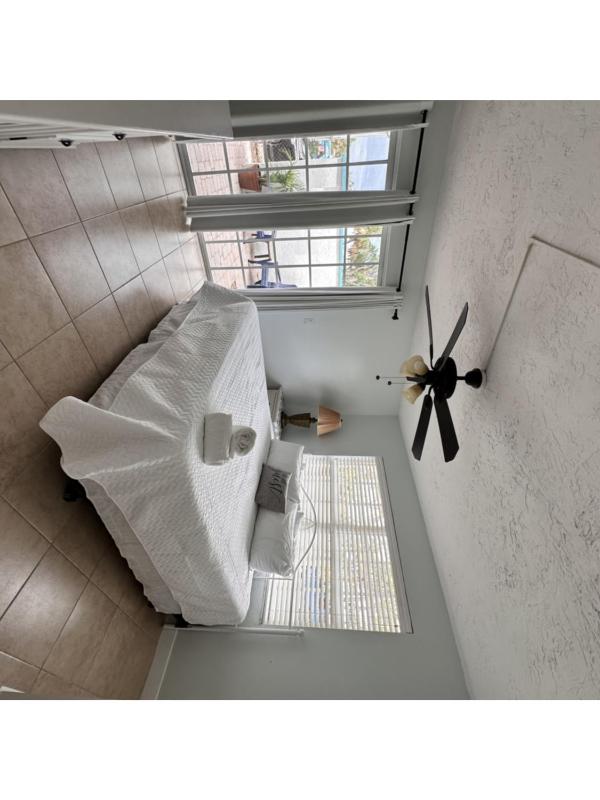 Alamanda Villas on Holmes Beach - image 41