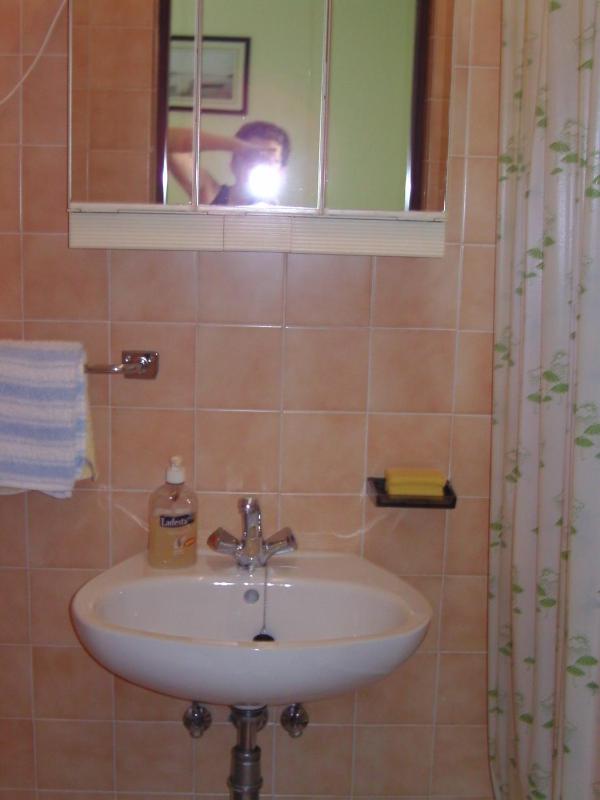 Double Room with Private Bathroom image 4