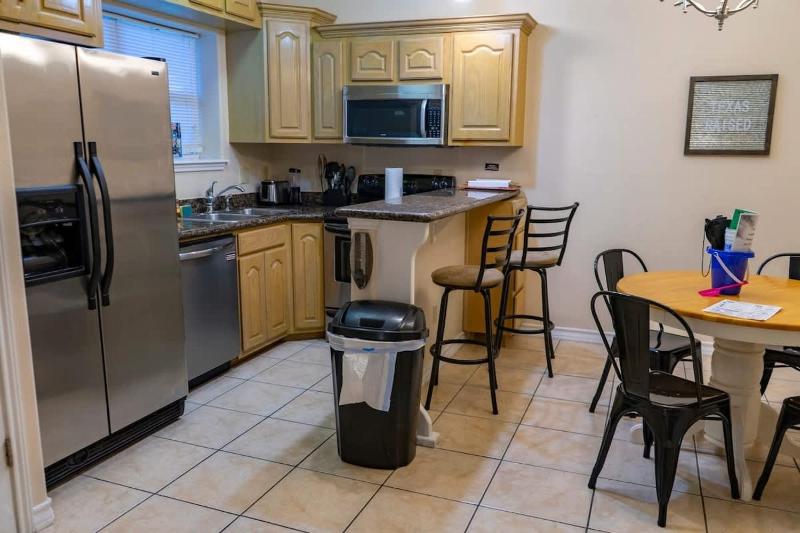 Ground Floor Condo with Pool unit A - Island Morning Sun 1 - image 32