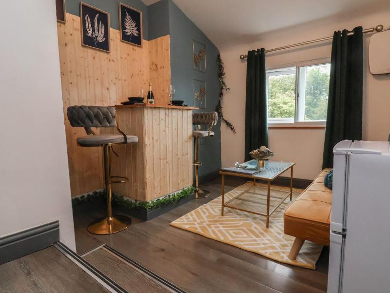 The Cloud Apartment 1 near station - image 14