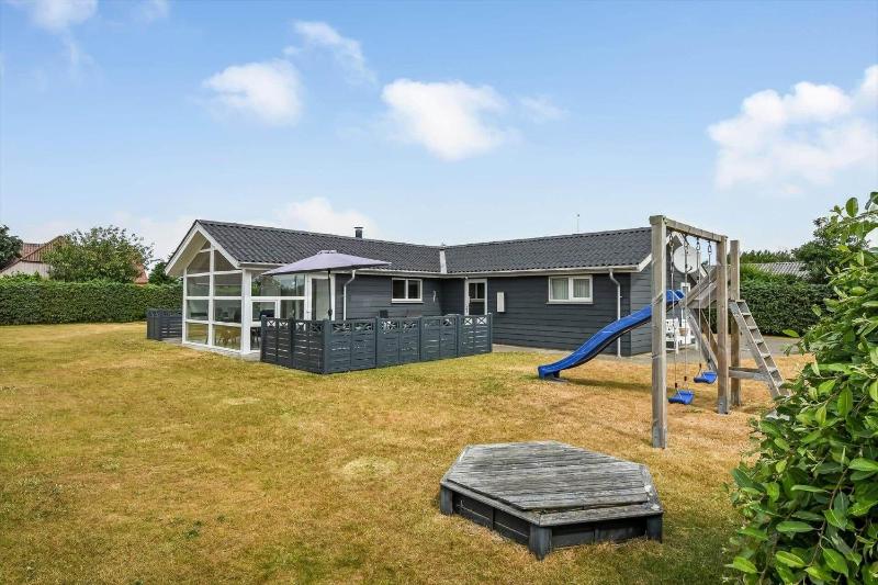 C11197-Hemmet-Linningvej-9 - image 1