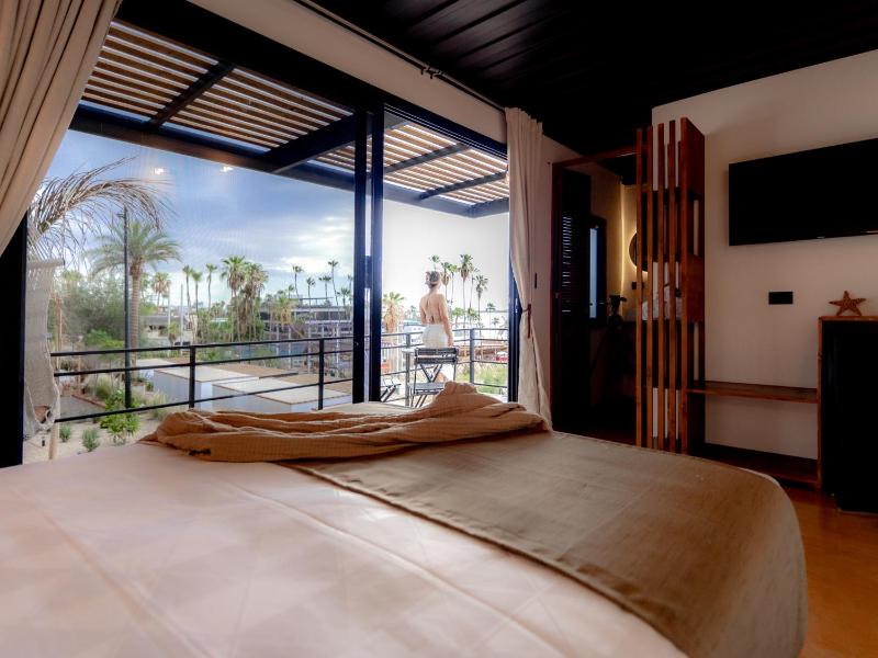 InHouse Glamping Hotel La Paz - image 19
