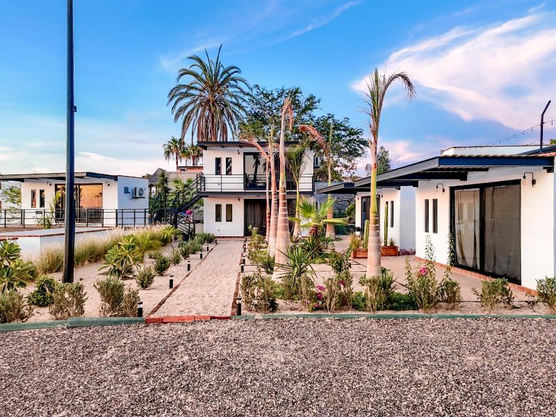 InHouse Glamping Hotel La Paz - image 23
