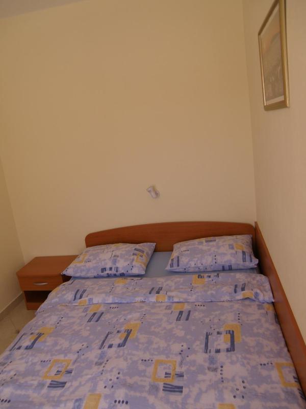 One-Bedroom Apartment - Ground Floor image 4