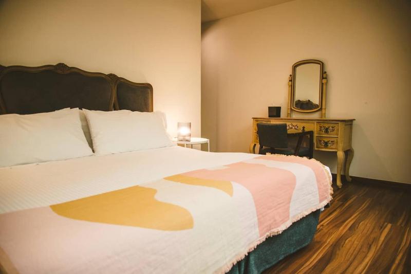 Polanco beautiful one-floor house with garden - image 35