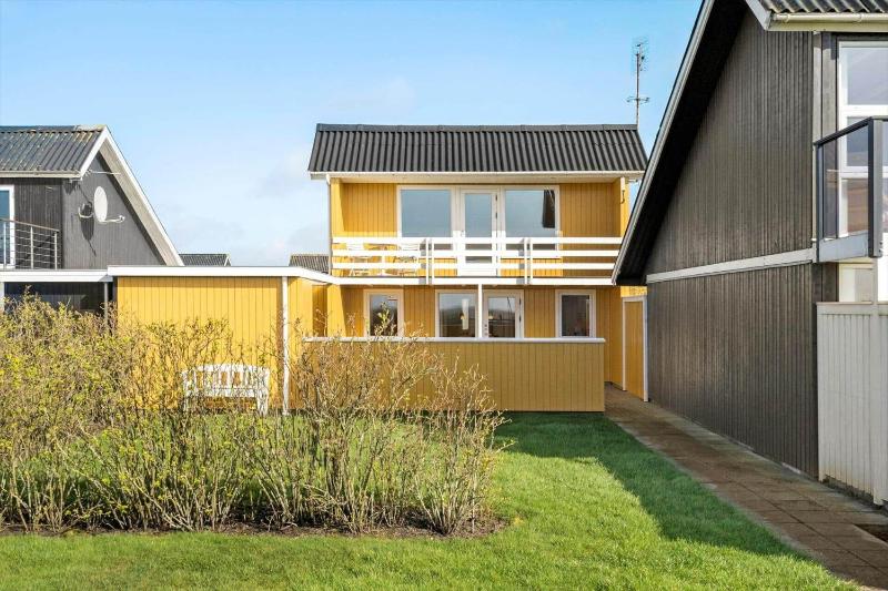 C11055-Hemmet-Vester-Faelled-75 - image 1
