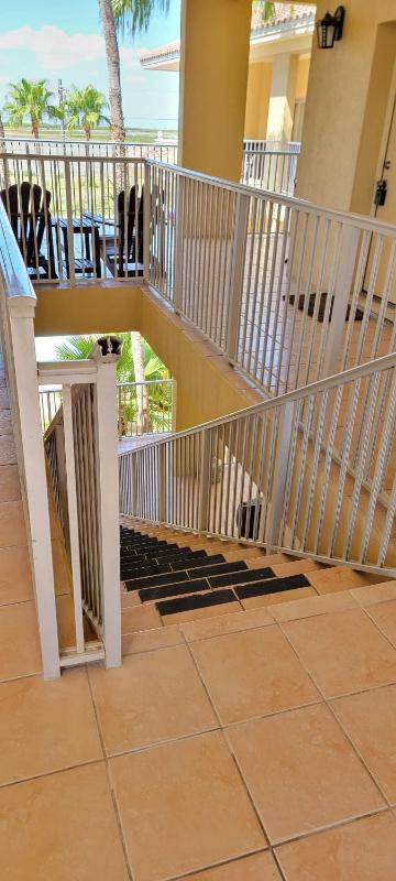 Las Verandas home - image 2