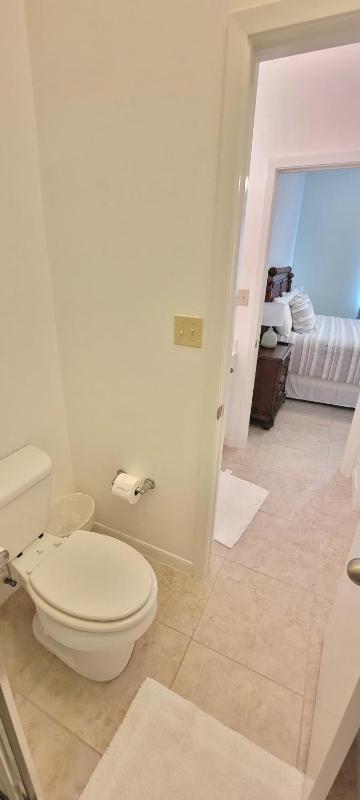 Las Verandas home - image 10