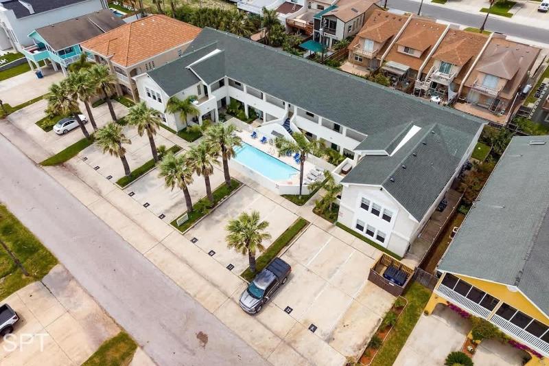 Sea Dancer #10 condo - image 33