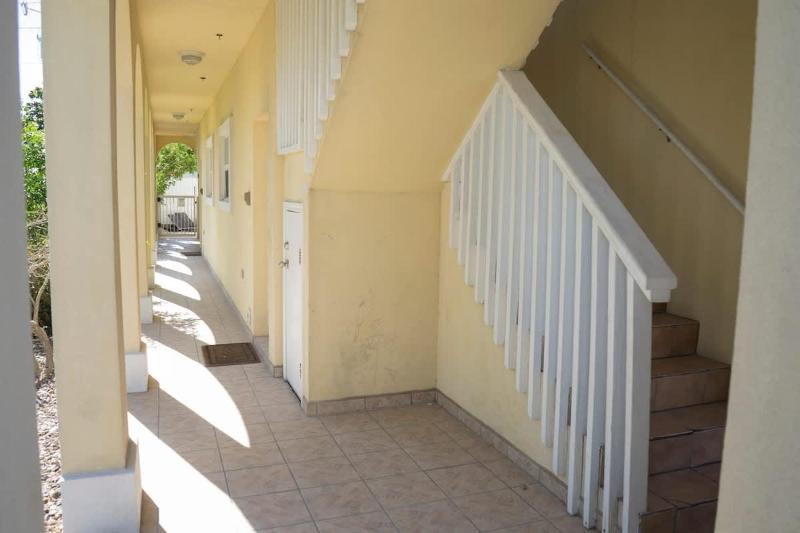 Walk to Beach Condo with Pool unit C - Island Morning Sun 3 - image 48