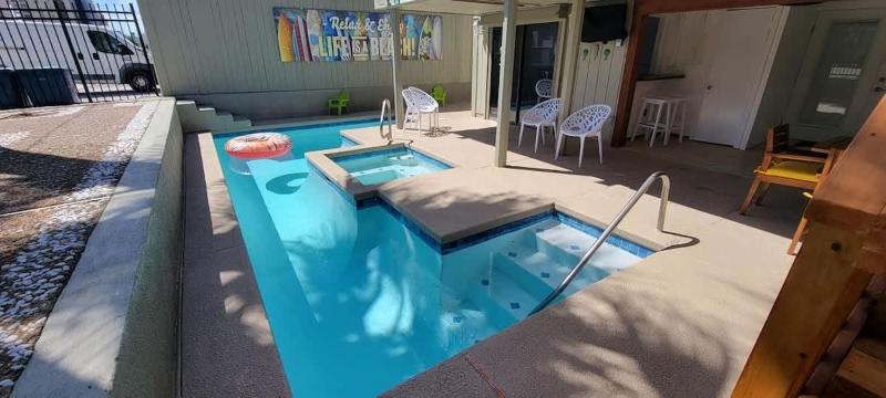 Huge Beachview Home Pool Updated - image 4