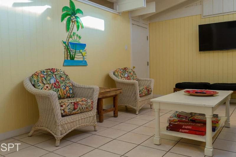 Caribbean Vibes House home - image 36