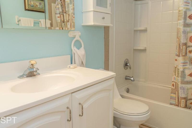 Caribbean Vibes House home - image 31
