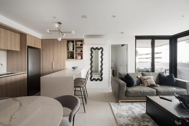 Luxury City Escape Steps from RAC Arena - image 6