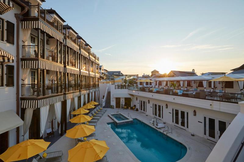 The Pearl Hotel - image 12