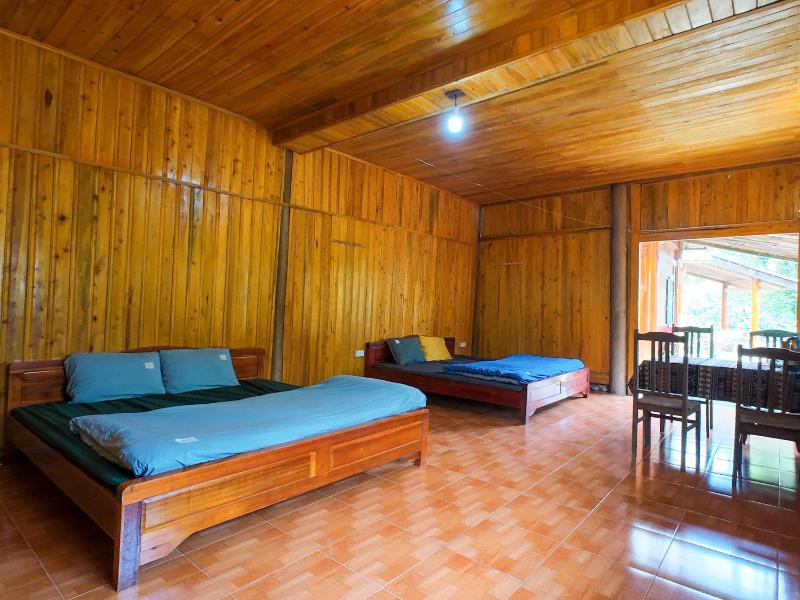 Giay's Local House - image 7