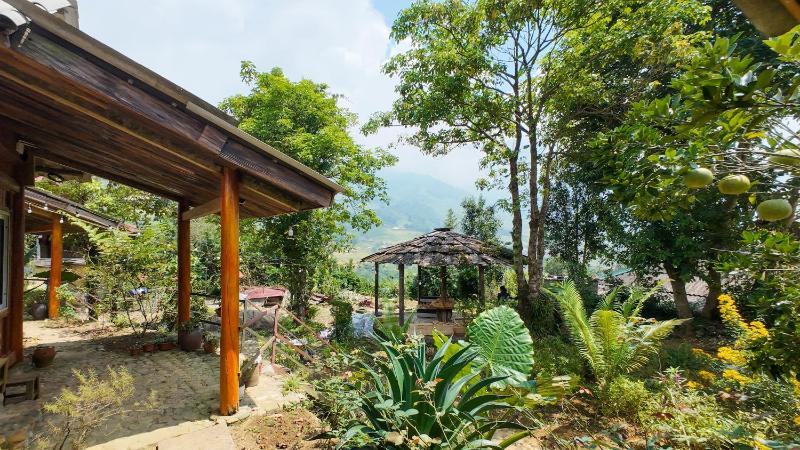 Giay's Local House - image 37