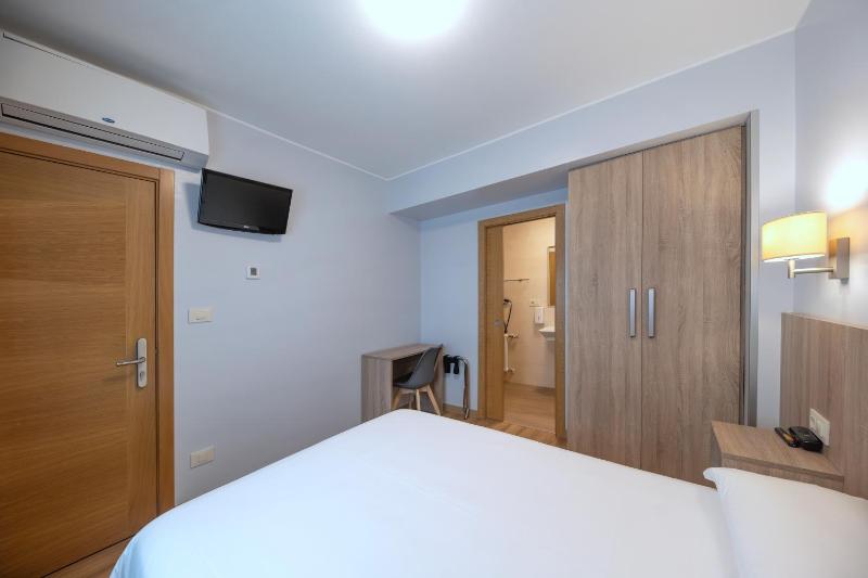 Hotel Pantón - image 10