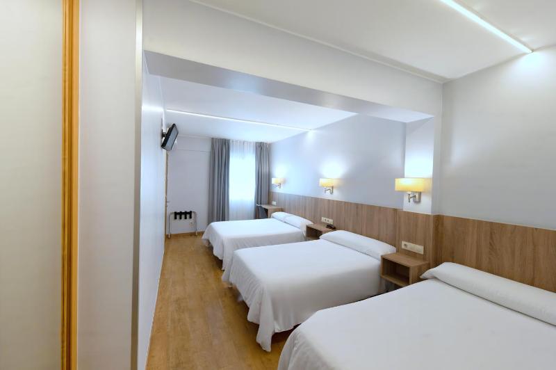 Hotel Pantón - image 25