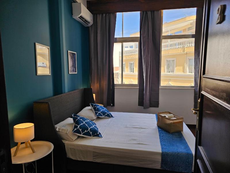Blife Portugalya - private rooms at Santantonya 2nd floor - image 15