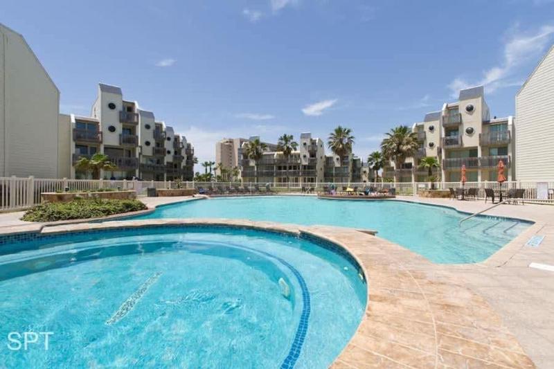 Bahia Mar 418 condo - image 11