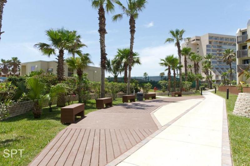 Bahia Mar 418 condo - image 36