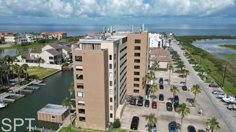 Landfall 22 home - image 31