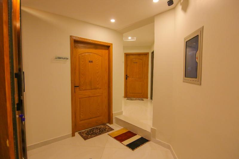 Premier Inn Gulberg Lahore - image 11