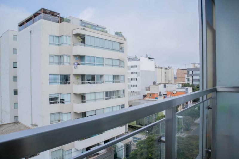 Wonderful 1BR with Great Deco in Miraflores - image 9