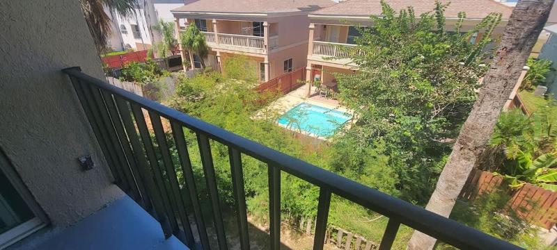 2 Levels Pool Near Beach 2 Patios apts - image 40