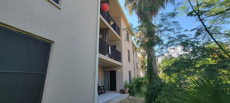 2 Levels Pool Near Beach 2 Patios apts - image 14