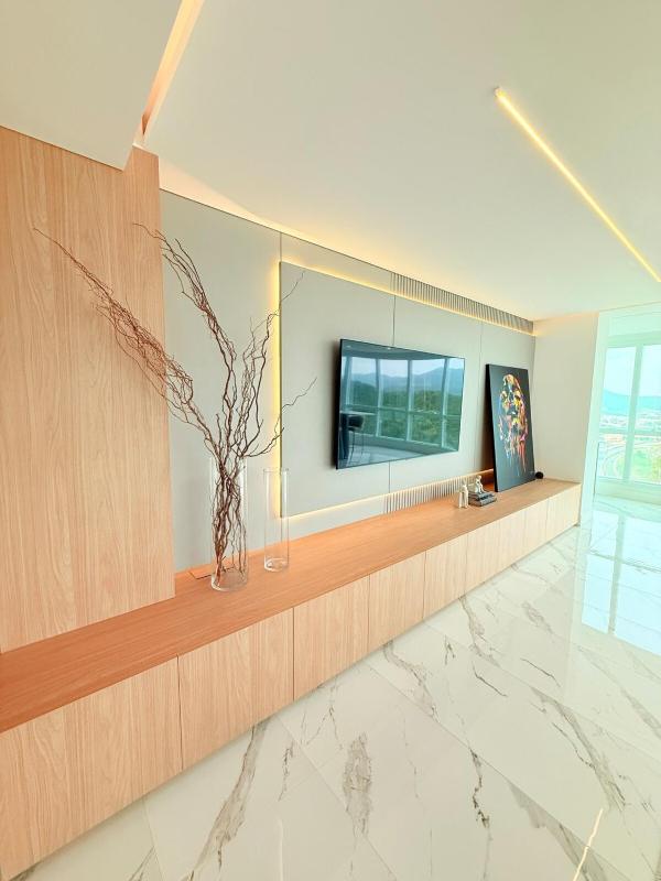 Luxury with Spa at Marina Beach Towers - image 33