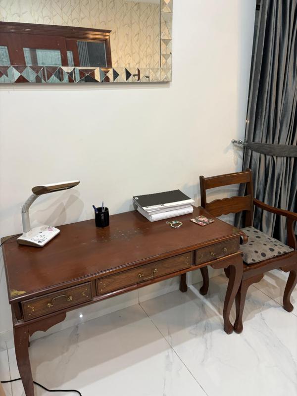Zee Suites - image 5