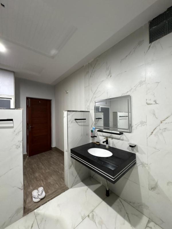 Zee Suites - image 16