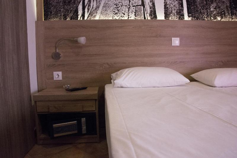 Marianna Hotel - image 46