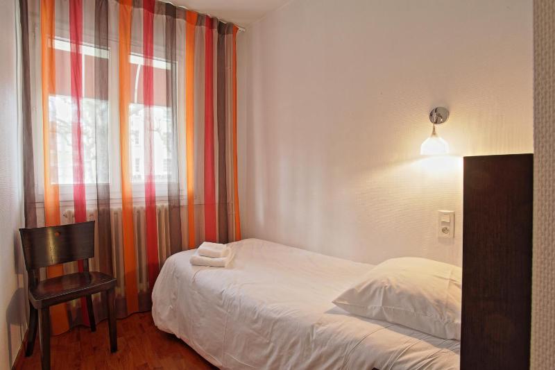 Quadruple Room image 3