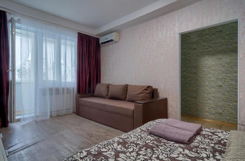 One bedroom apartment No blackouts Always power ON - image 15