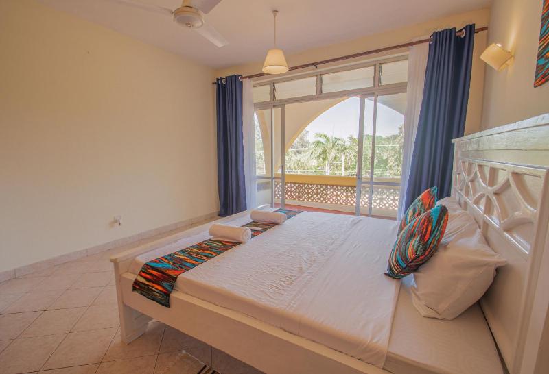 Lani Palm Apartment - 3 Min to Beach - image 12