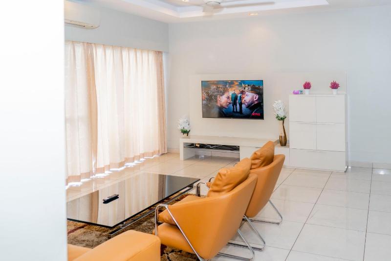 Swaleh apartment - image 12