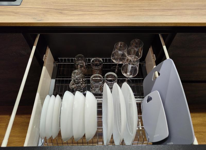 BT Apartment - image 16